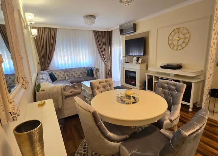 Sandra Διαμέρισμα *